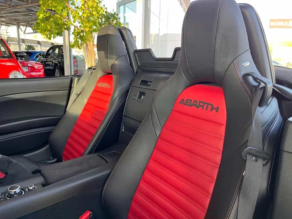 Abarth 124 Spider BOSE LEDER ALU 07/2018-photo-16