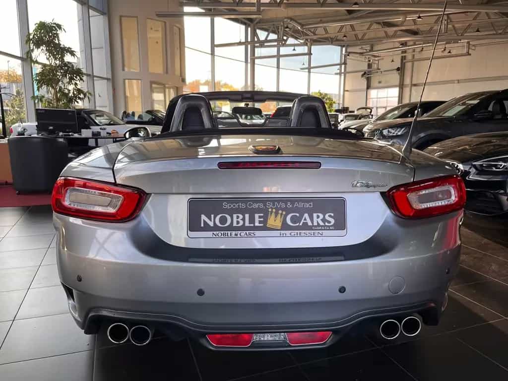 Abarth 124 Spider BOSE LEDER ALU 07/2018-photo-5