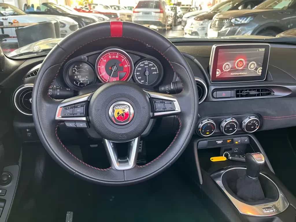 Abarth 124 Spider BOSE LEDER ALU 07/2018-photo-9