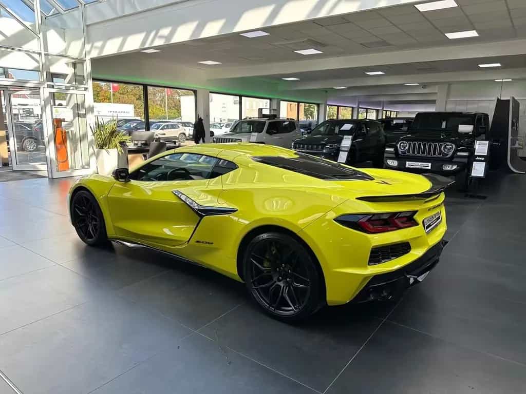 Corvette Z06 Coupe 3LZ 5.5 V8 AT8 07/2025-photo-12