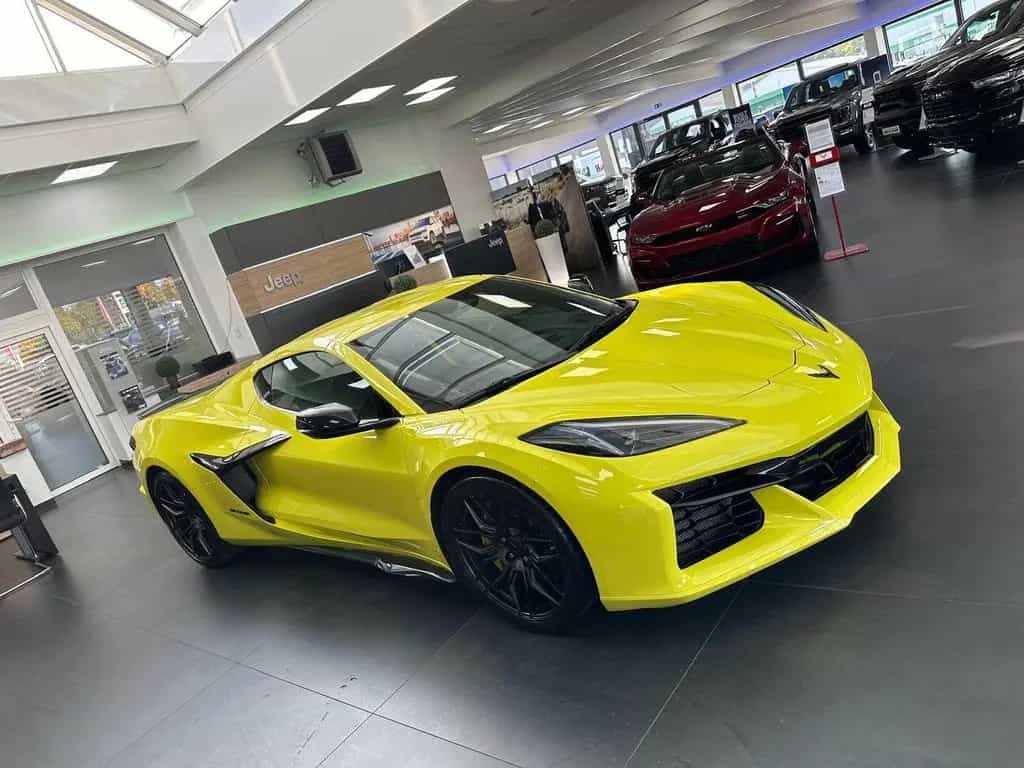 Corvette Z06 Coupe 3LZ 5.5 V8 AT8 07/2025-photo-17
