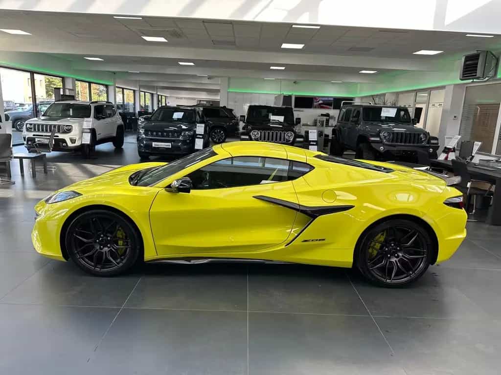 Corvette Z06 Coupe 3LZ 5.5 V8 AT8 07/2025-photo-2