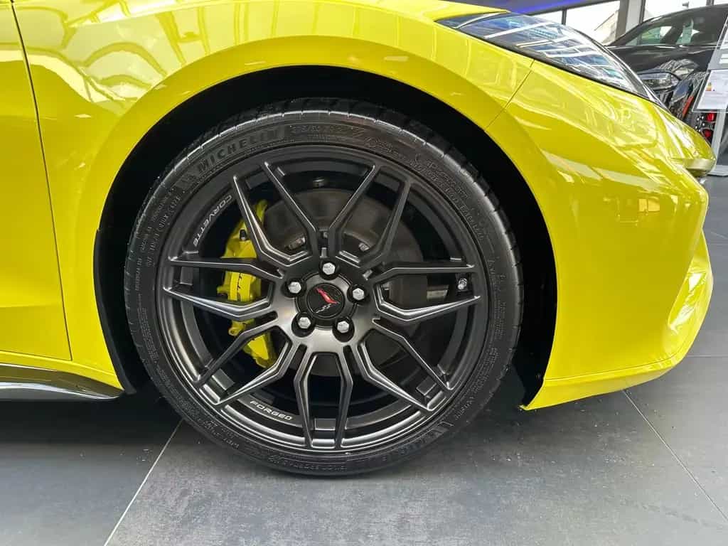 Corvette Z06 Coupe 3LZ 5.5 V8 AT8 07/2025-photo-5