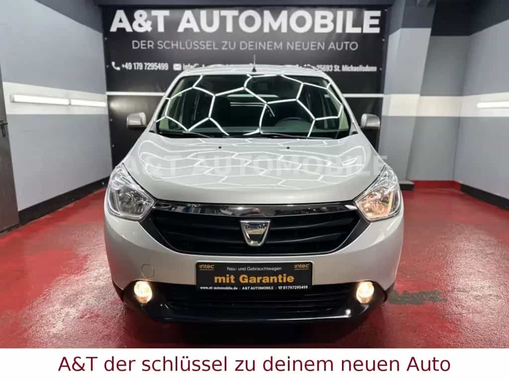 Dacia Lodgy Celebration.1HAND.NAVI.KLIMA.SETZH.PDC 12/2015-photo-1