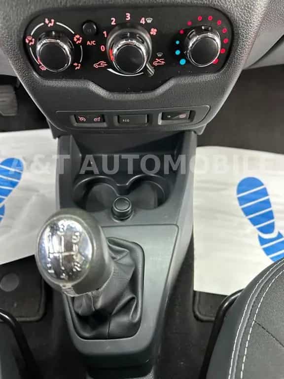 Dacia Lodgy Celebration.1HAND.NAVI.KLIMA.SETZH.PDC 12/2015-photo-21
