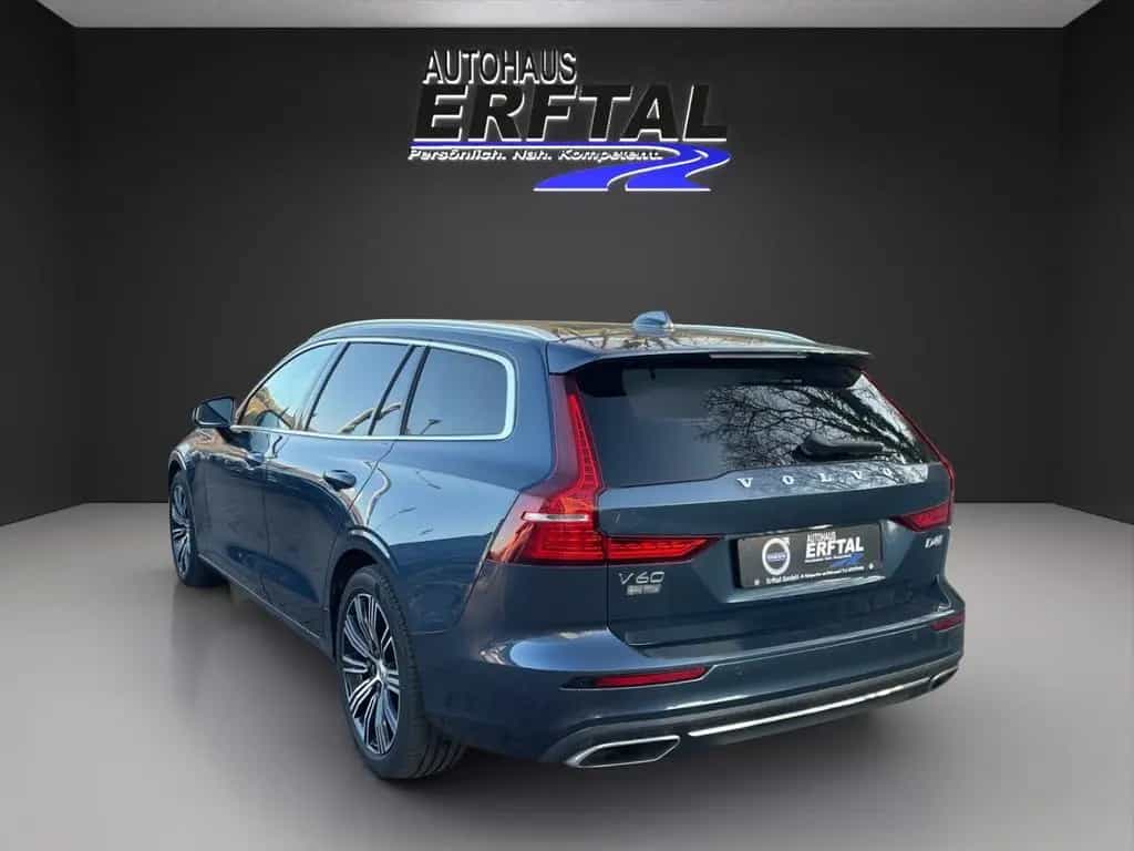 Volvo V60 D4 Geartronic Inscription HUD AHK-klappbar P 04/2019-photo-3