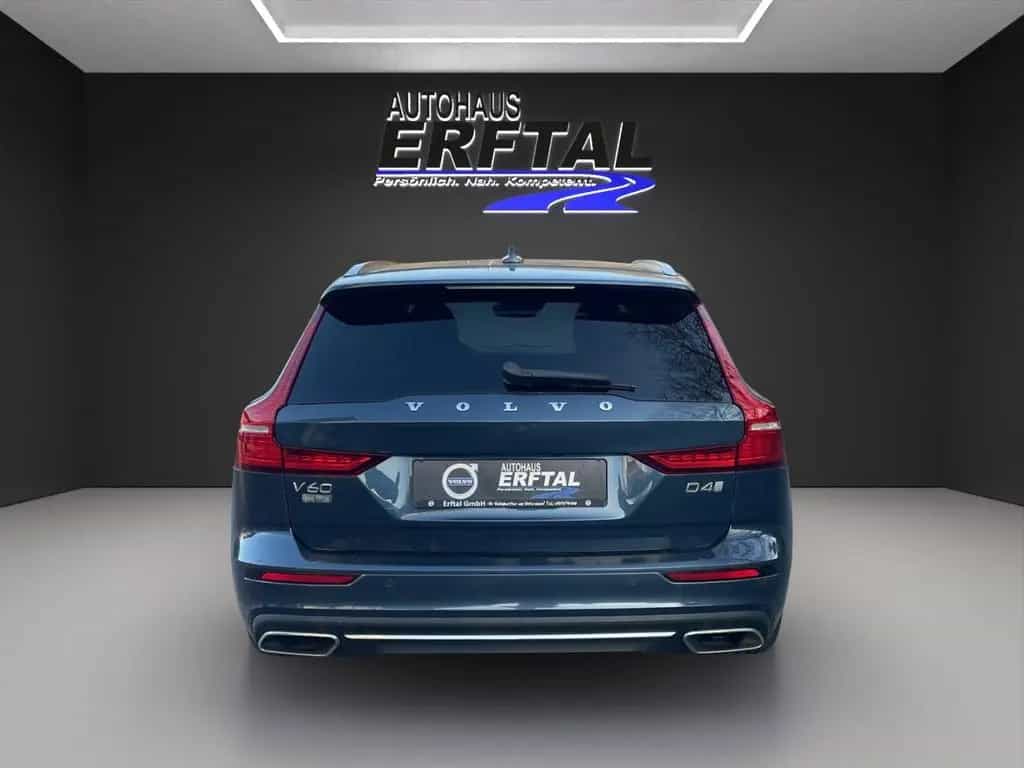 Volvo V60 D4 Geartronic Inscription HUD AHK-klappbar P 04/2019-photo-4
