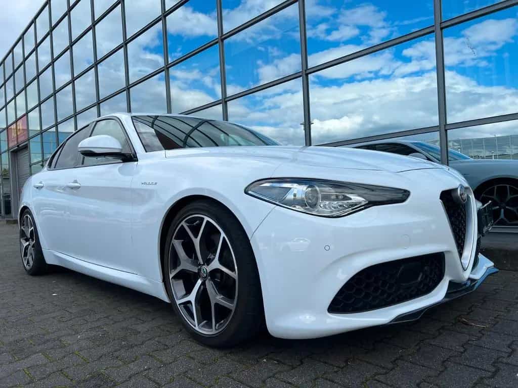 Alfa Romeo Giulia Veloce Q4 Leder Kamera Led Sport 01/2018-photo-18