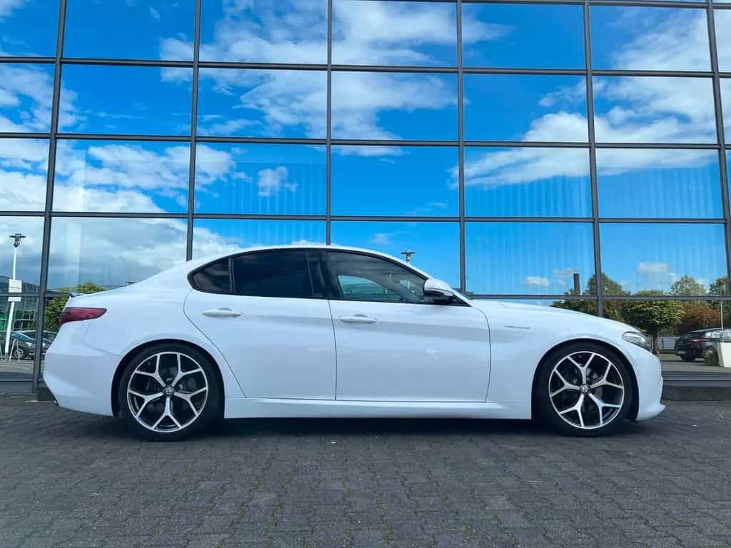 Alfa Romeo Giulia Veloce Q4 Leder Kamera Led Sport 01/2018-photo-3