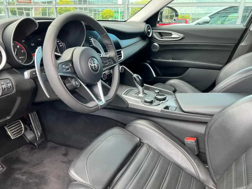 Alfa Romeo Giulia Veloce Q4 Leder Kamera Led Sport 01/2018-photo-8