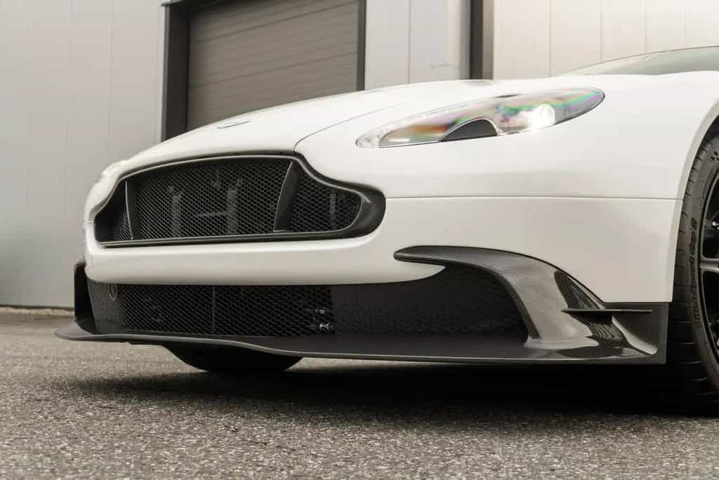 Aston Martin Vantage GT8 - Morning Frost White - Aero Pack - 06/2017-photo-19