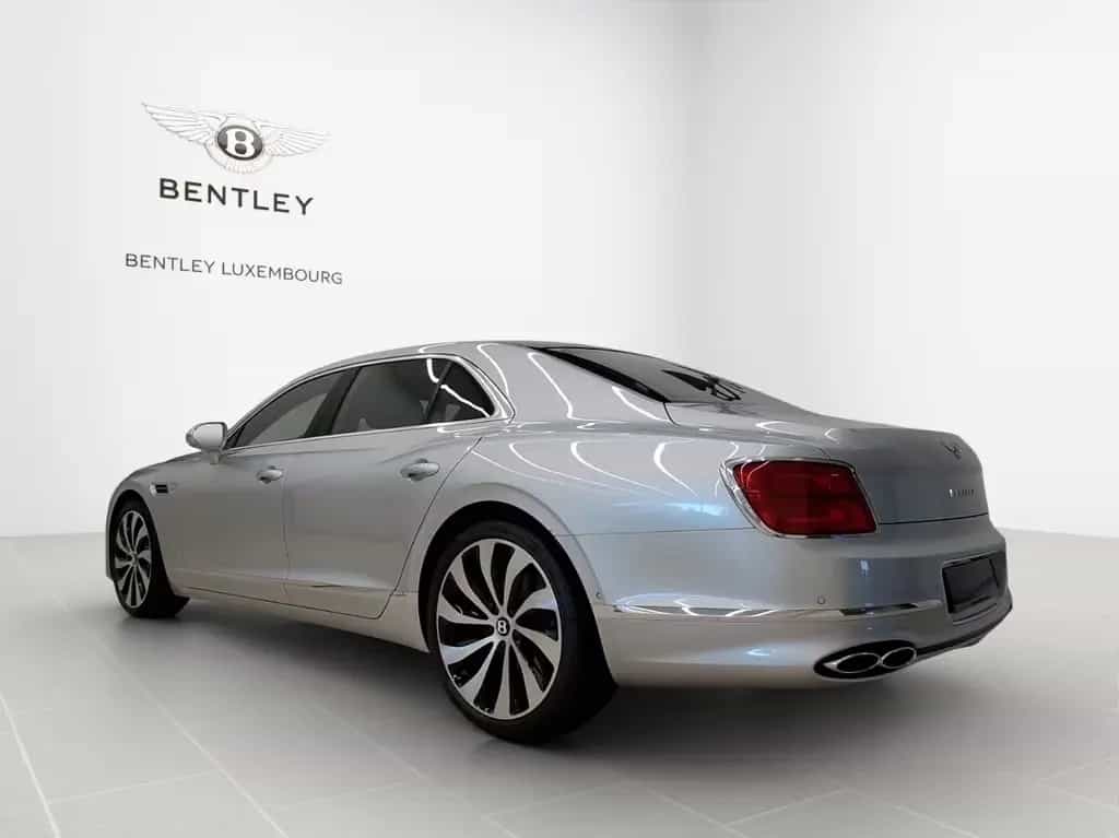 Bentley Flying Spur Azure V8 null-photo-2