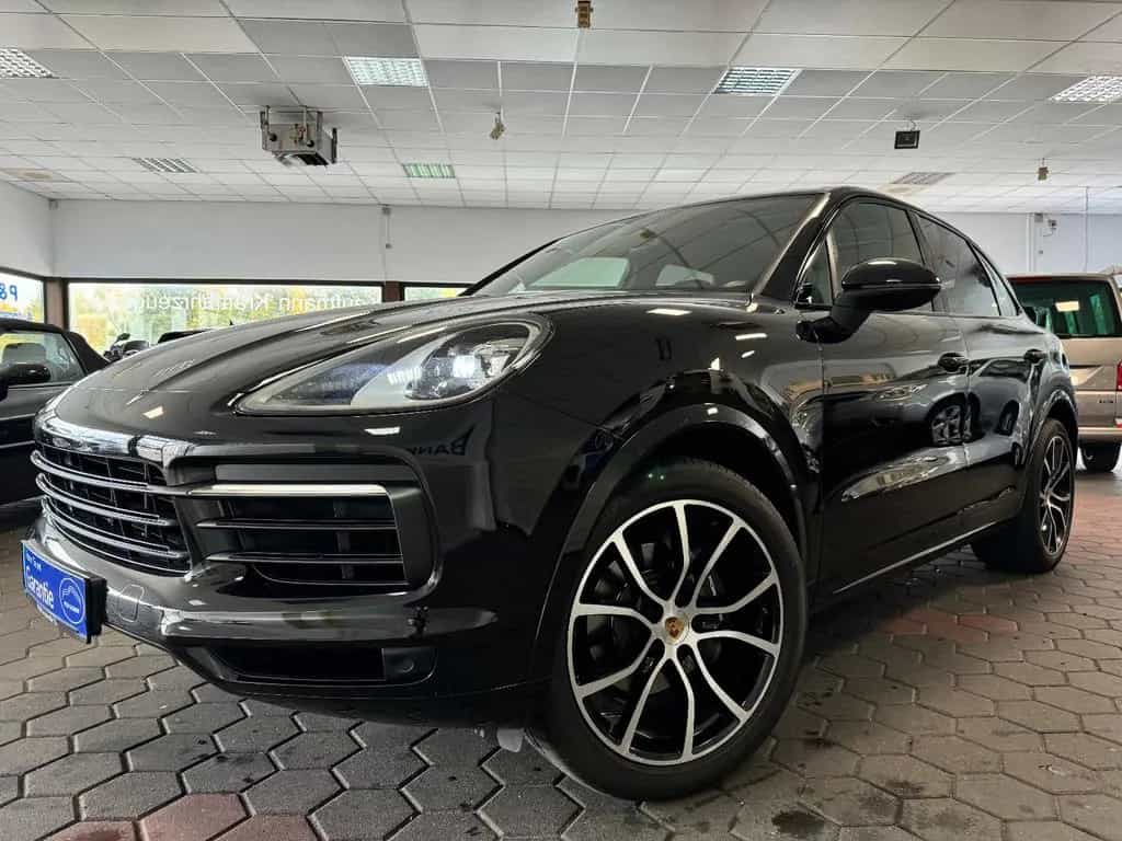Porsche Cayenne 04/2018-photo-1