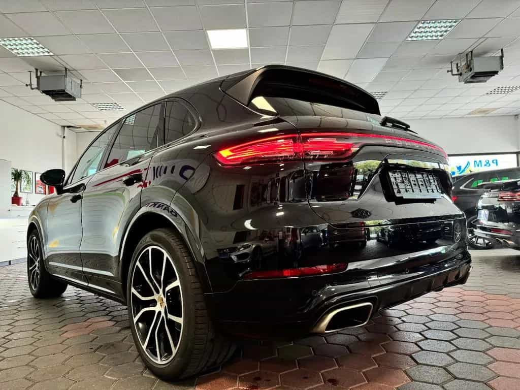 Porsche Cayenne 04/2018-photo-8
