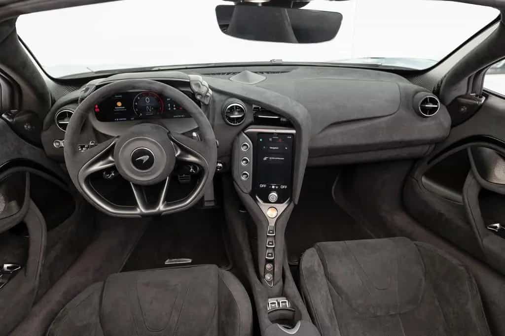McLaren 750S Spider - Carbon - MSO Bespoke Orion Silver 01/2026-photo-10