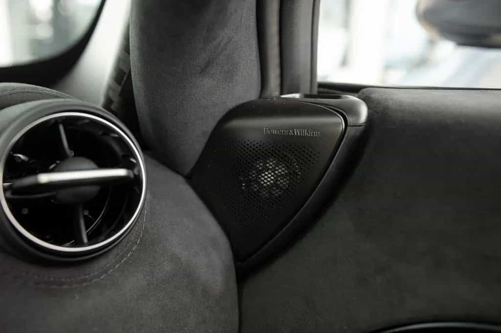 McLaren 750S Spider - Carbon - MSO Bespoke Orion Silver 01/2026-photo-17