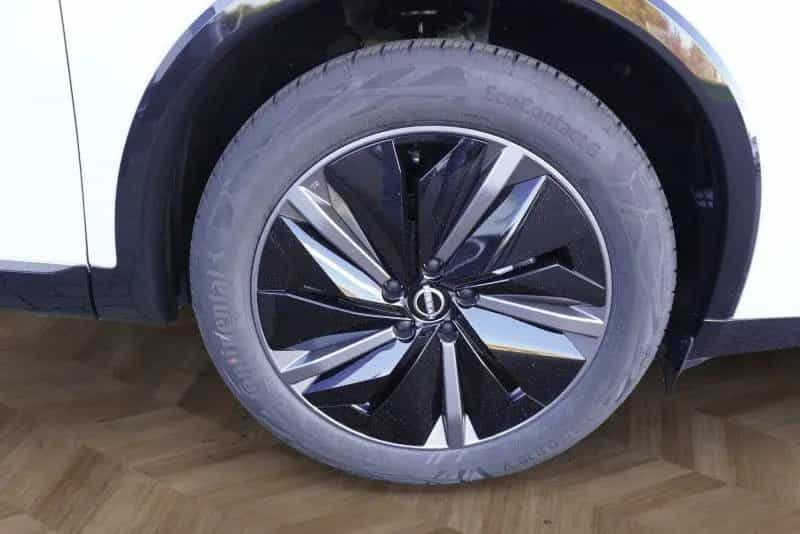 Nissan Qashqai Tekna 1,3 DIG-T Xtronic UPE=45000€!   ** 10/2024-photo-34