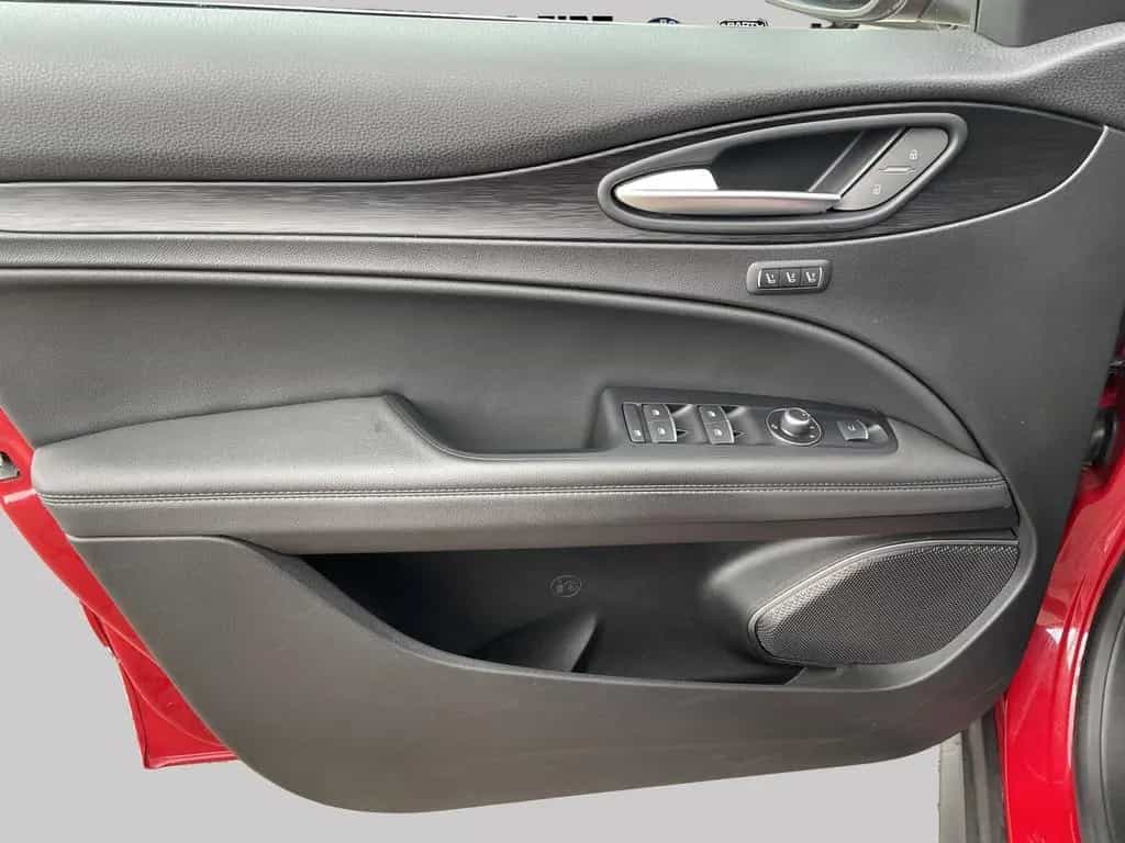 Alfa Romeo Stelvio Super Q4 NAVI, AHK, Kamera, Memory-Sitze 06/2020-photo-9