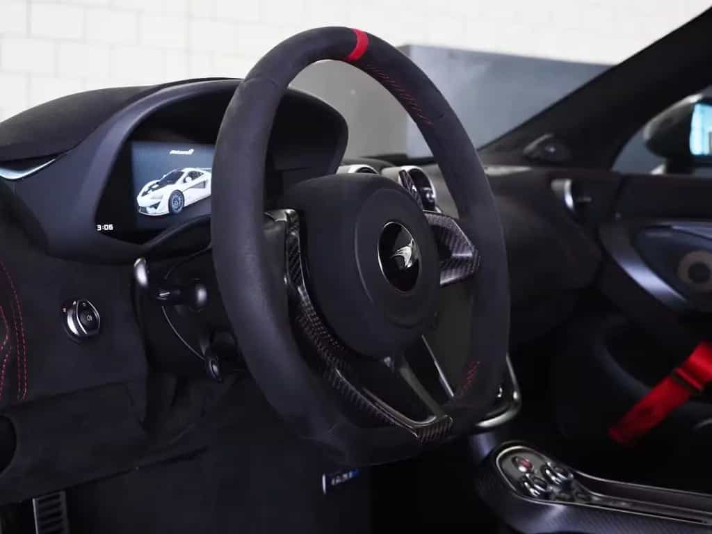 McLaren 620R ROOF SCOOP FULL MSO SPORT TITANIUM by MOBIL 10/2020-photo-1