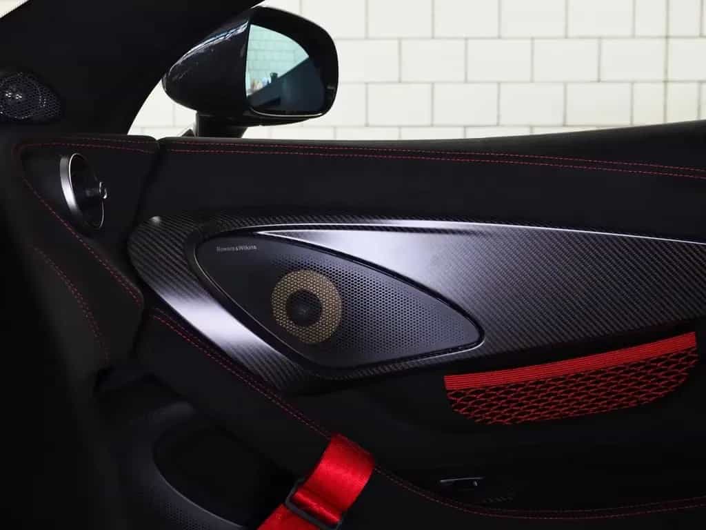 McLaren 620R ROOF SCOOP FULL MSO SPORT TITANIUM by MOBIL 10/2020-photo-14