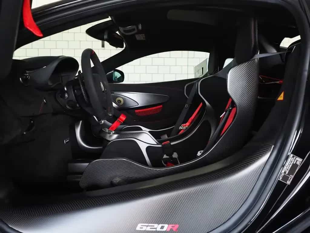 McLaren 620R ROOF SCOOP FULL MSO SPORT TITANIUM by MOBIL 10/2020-photo-2