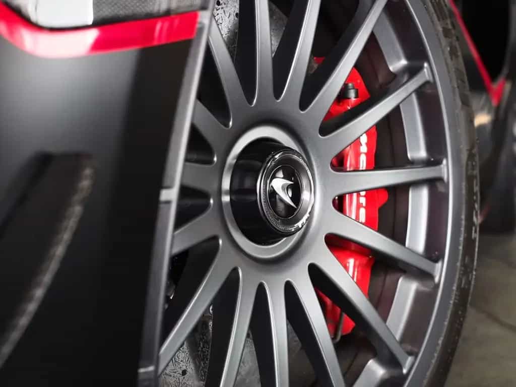 McLaren 620R ROOF SCOOP FULL MSO SPORT TITANIUM by MOBIL 10/2020-photo-7