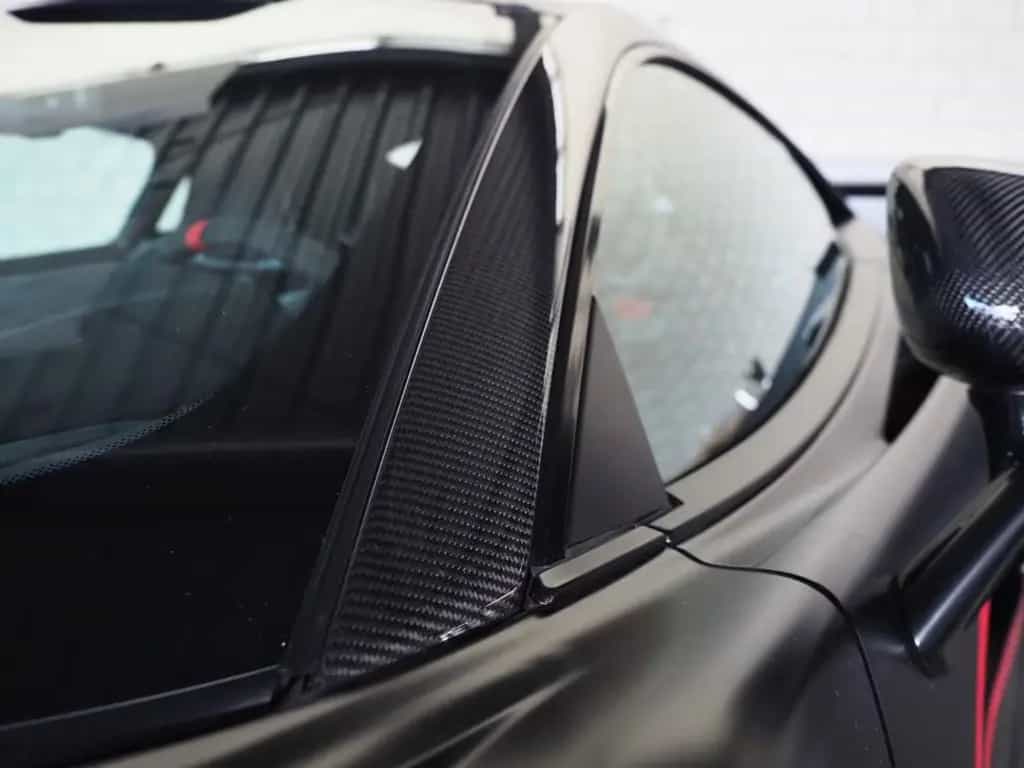 McLaren 620R ROOF SCOOP FULL MSO SPORT TITANIUM by MOBIL 10/2020-photo-8