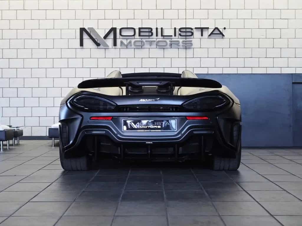 McLaren 600LT MSO CARBON B&W Spider by MOBILISTA 11/2019-photo-13
