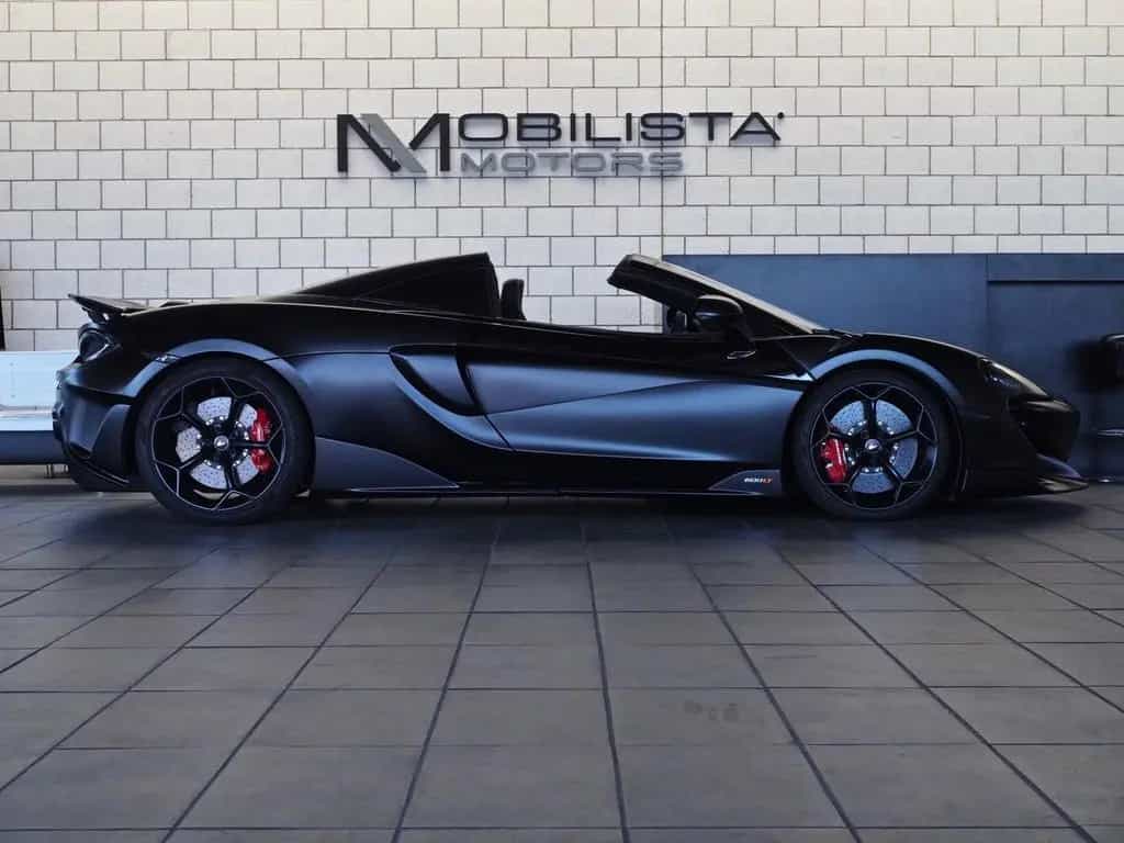 McLaren 600LT MSO CARBON B&W Spider by MOBILISTA 11/2019-photo-18