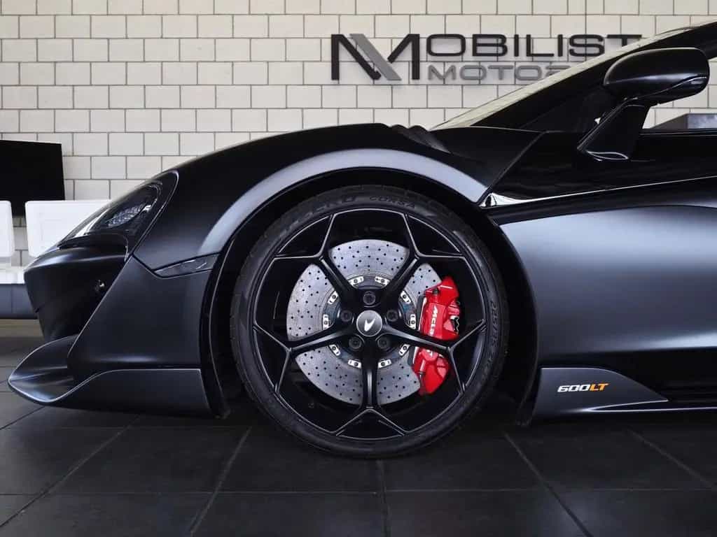 McLaren 600LT MSO CARBON B&W Spider by MOBILISTA 11/2019-photo-25