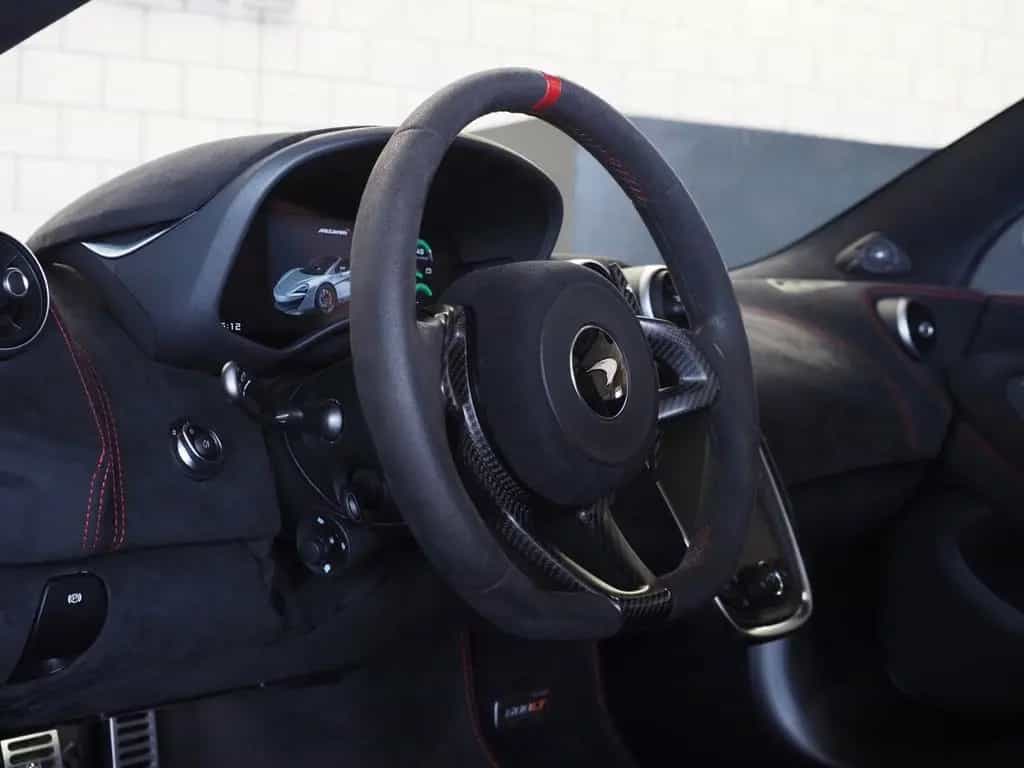 McLaren 600LT MSO CARBON B&W Spider by MOBILISTA 11/2019-photo-3