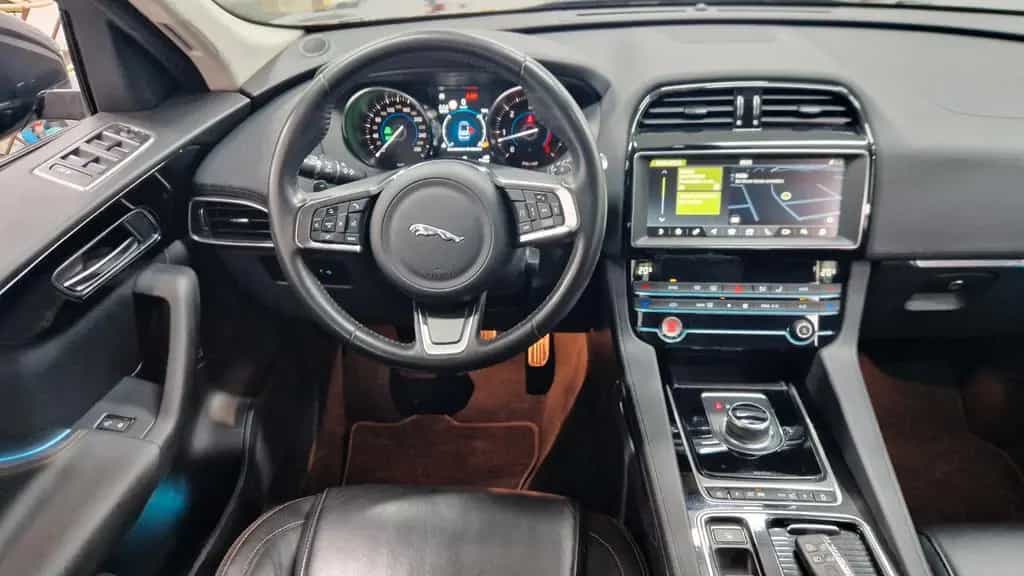 Jaguar F-Pace Prestige AWD Kamera Navi LED ACC 22Zoll 05/2019-photo-9