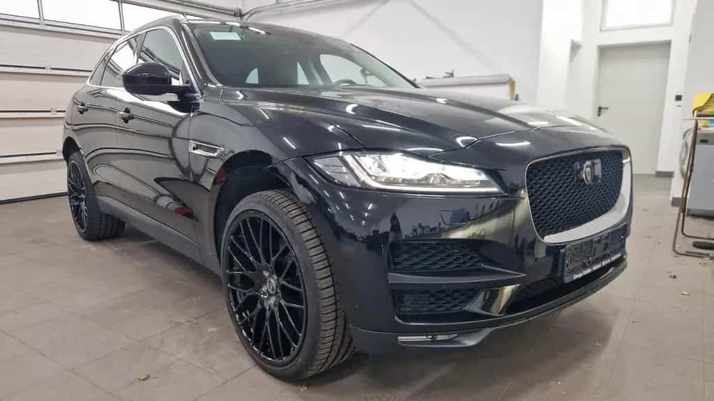 Jaguar F-Pace Prestige AWD Kamera Navi LED ACC 22Zoll 05/2019-photo-1