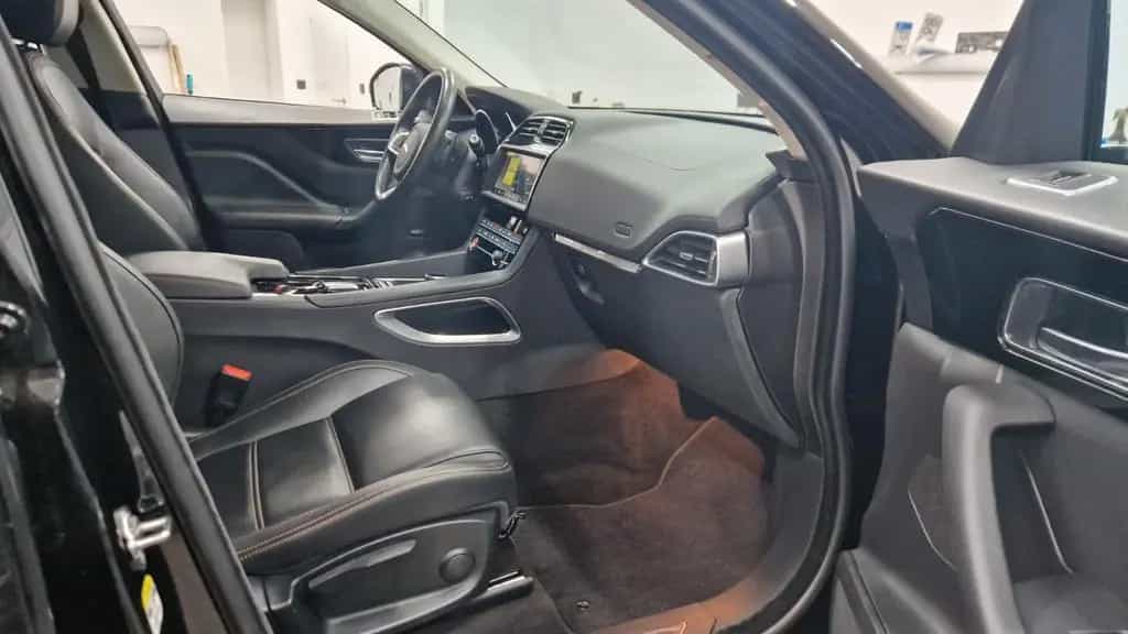 Jaguar F-Pace Prestige AWD Kamera Navi LED ACC 22Zoll 05/2019-photo-8