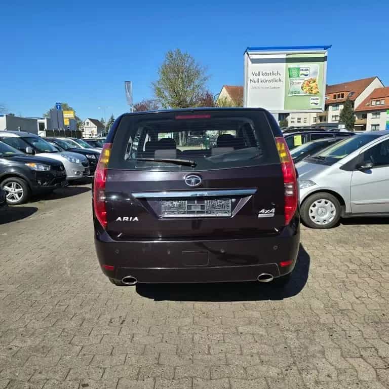 Tata Other Aria D 34000 KM 4WD 4X4 ALU 7 SITZER KLIMAANLAGE 04/2015-photo-23