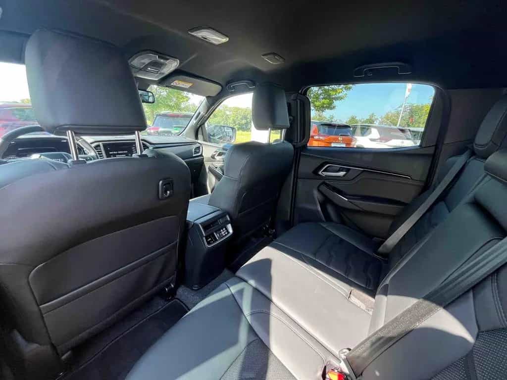 Isuzu D-Max Double Cab 4WD AT - V-Cross inkl. AHK 05/2023-photo-9