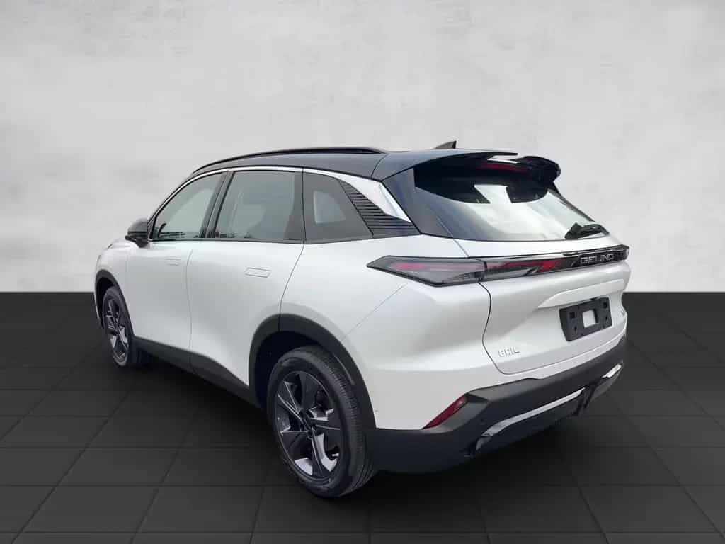 BAIC X55 Beijing X55 1.5 T-GDI 7-Gang DCT *360°/Panorama* null-photo-2