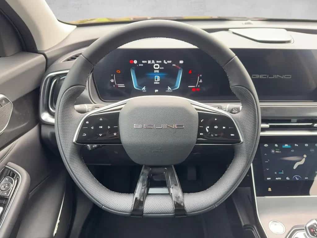 BAIC Beijing X75 1.5 T-GDI 7-Gang DCT *360°/Panorama* null-photo-10