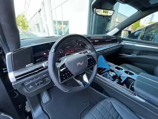 Cadillac Escalade V-Series 6.2l V8 Kompressor MY26 sofort null-photo-8