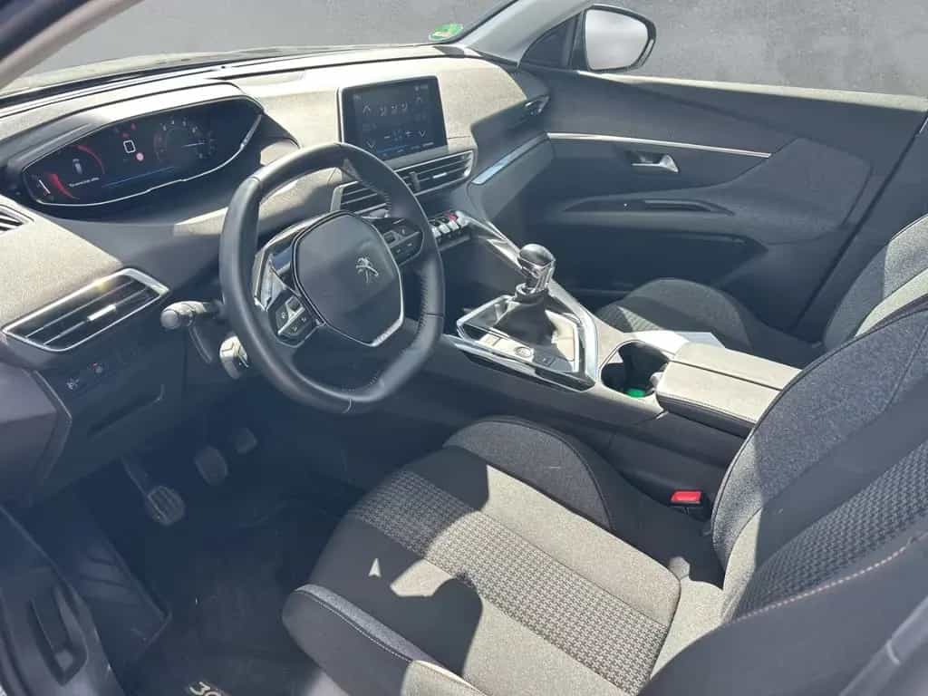 Peugeot 3008 Active 1.2 PureTech 130 *Sitzheizung* *Einp 09/2021-photo-10