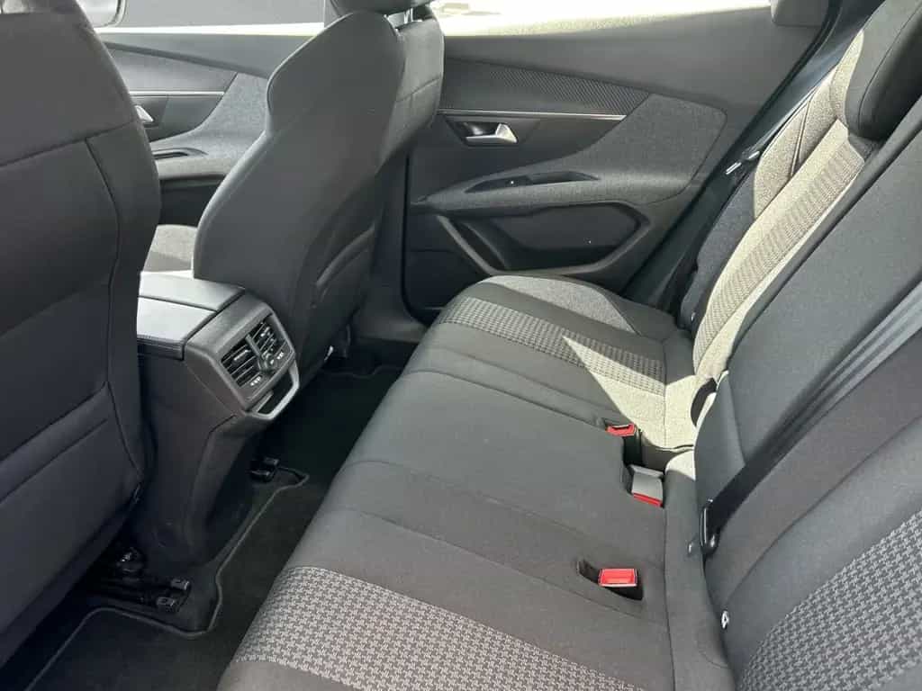 Peugeot 3008 Active 1.2 PureTech 130 *Sitzheizung* *Einp 09/2021-photo-11