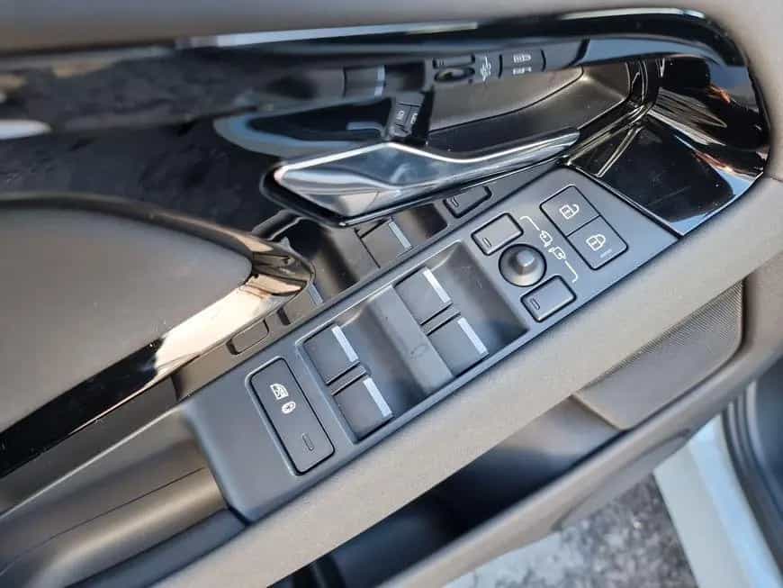 Land Rover Range Rover Rover Evoque D200 Dynamic SE Pano 20'' Bla 08/2024-photo-21