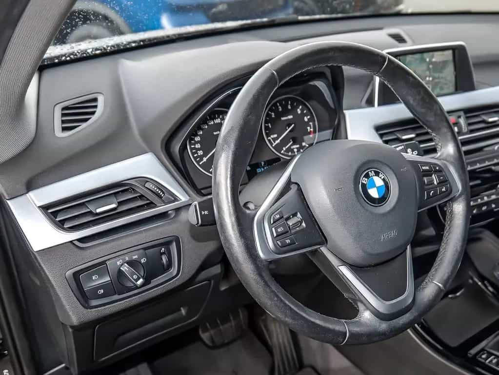 BMW X1 xDrive20i Advantage Navi LED RFK AHK 05/2016-photo-13