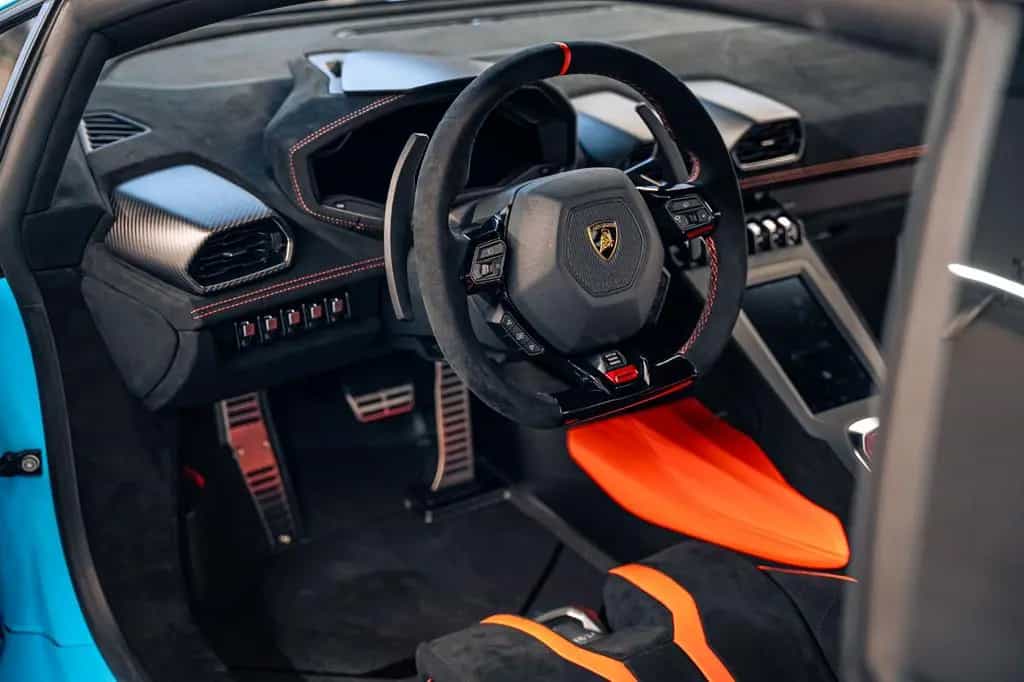 Lamborghini STO / Vollausstattung / Full Carbon 08/2024-photo-10