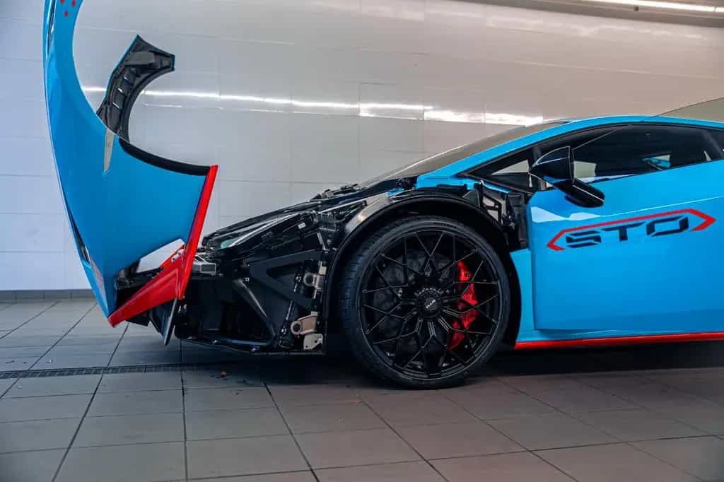 Lamborghini STO / Vollausstattung / Full Carbon 08/2024-photo-8