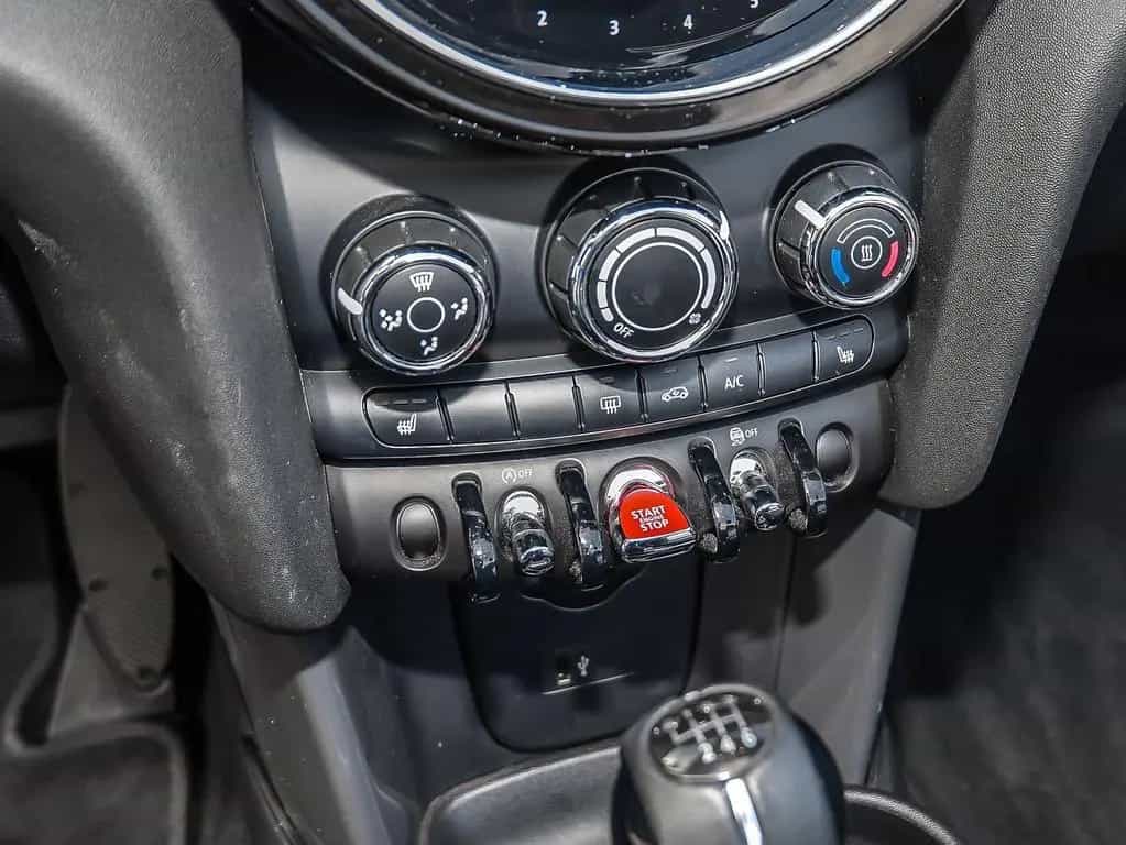 MINI One Cabrio LED+PDC+DAB+SHZ+KZG+Klima+LMR Spoke b 04/2021-photo-10