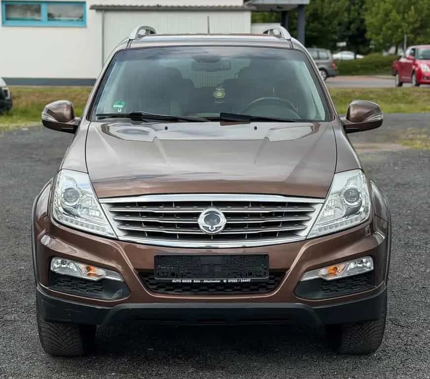 Ssangyong REXTON RX 220 e-XDi  Automatik 10/2016-photo-2