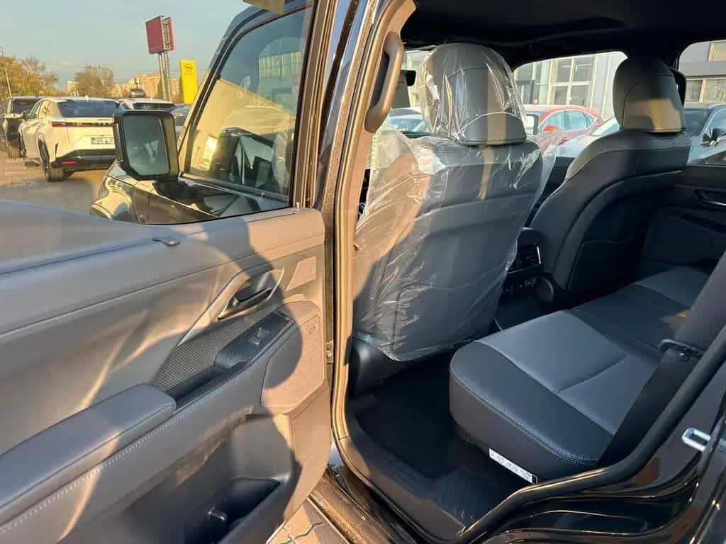 Lexus GX 550 null-photo-16