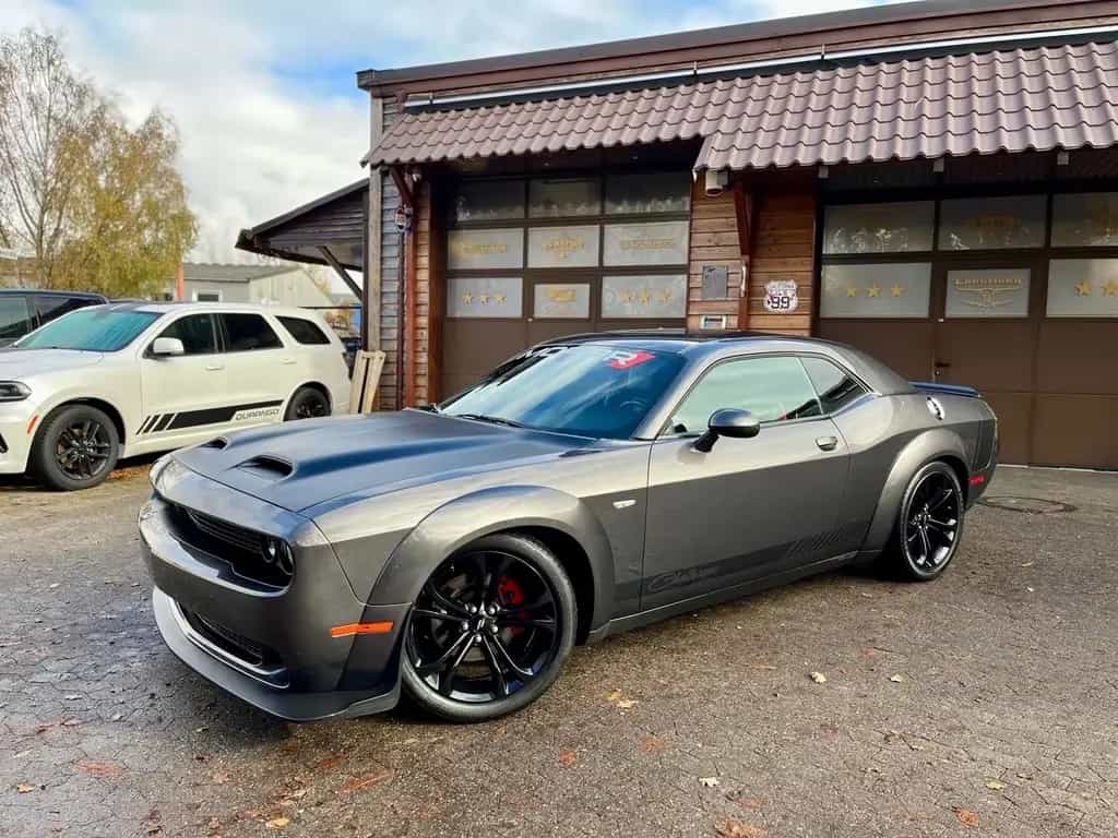 Dodge 5,7 V8*AUTOMAT*SRT WIDEBODY*LED*LEDER*GARANTIE* 08/2021-photo-1