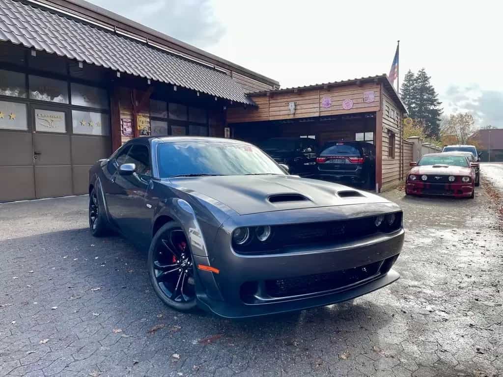 Dodge 5,7 V8*AUTOMAT*SRT WIDEBODY*LED*LEDER*GARANTIE* 08/2021-photo-13